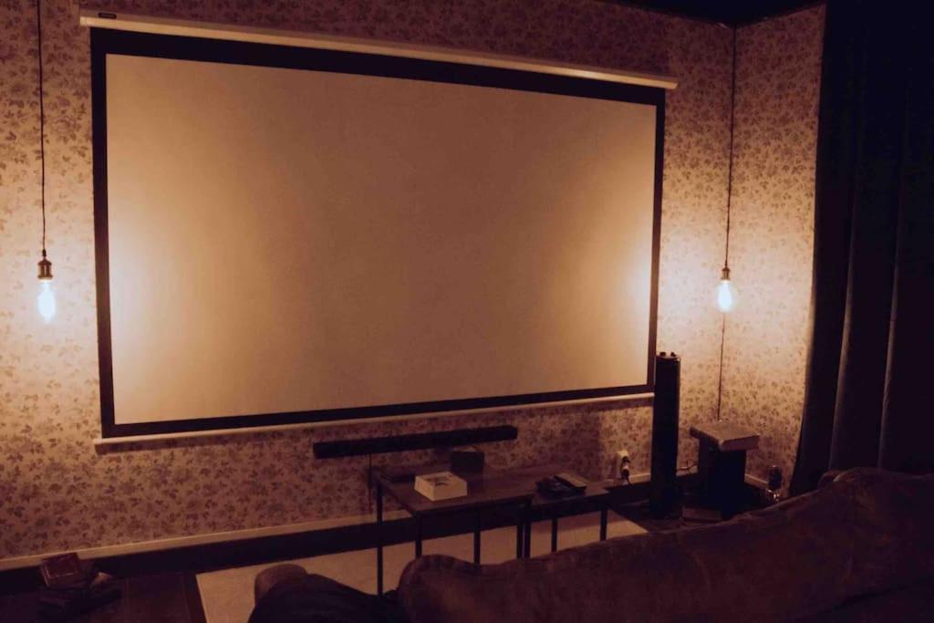 La Salle Des Sortileges Perpignan Extérieur photo
